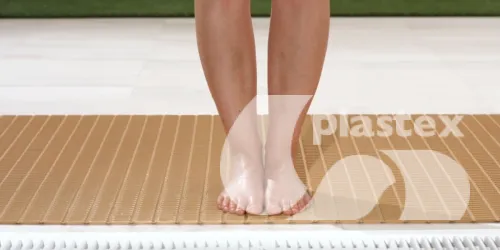 Tapis Plastex, conçus pour se déplacer pieds nus: Découvrez la gamme
