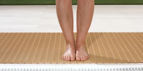 Barefoot matting meet the range